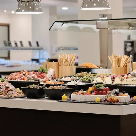 Helios Costa Tropical Hotel 3*