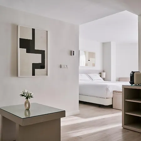 Hotel Helios Costa Tropical 3*